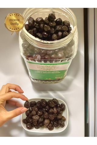 Sele Sofralık Siyah Zeytin 900 Gram Doğal Fermente Brüt 3400 Gram