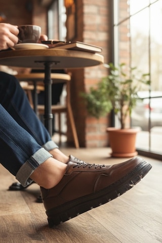Enoch Hakiki Deri Kahve Klasik Hatlı Erkek Sneaker Ayakkabı Ortopedik Taban Kahverengi