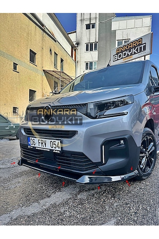 Yeni Berlingo Ön Lip - Plastik - Parlak Siyah