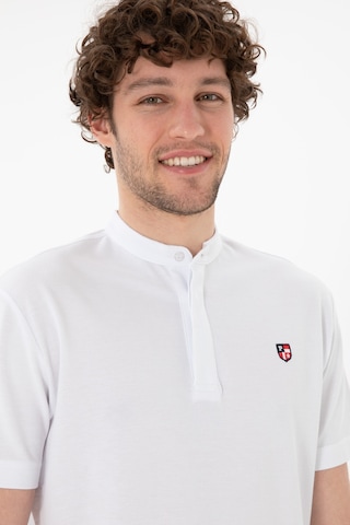 U.S. Polo Assn. Erkek Regular Fit Hakim Yaka Beyaz Basic Tişört 50305914-VR013