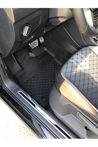 Volkswagen Tiguan Paspas ve Bagaj Havuzu Sahler 2020-2021-2022