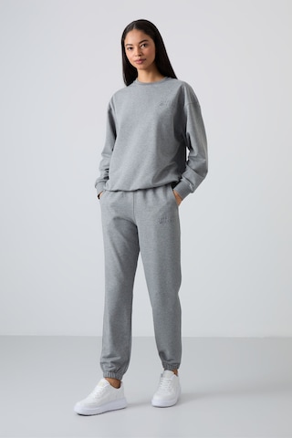 Tommy Life Gri Melanj Basic Pamuklu O Yaka Oversize Lastik Paça Kadın Eşofman Takım - 95287 GRİ MELANJ