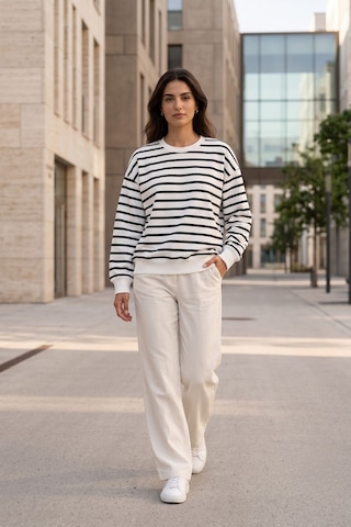 Rovebella Breton Blanc Çizgili İnce Penye Sweatshirt Beyaz