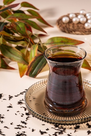 Mest Lura 6 Kişilik 12 Parça Füme Çay Bardağı Seti 132 Cc - Modern Zarafet Ve Sofistike Çay Füme