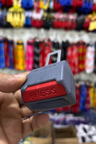 Emniyet Kemeri Uzatıcı Aparat, Evrensel Uyumlu