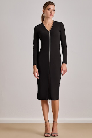 Midi Siyah Kaşkorse Elbise Siyah