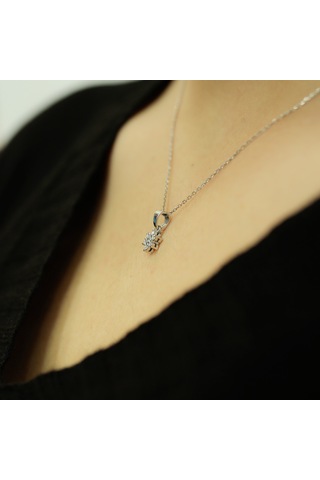 Lova Pırlantalı Çiçek Kolye - 2070012