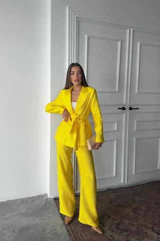 Neon Beli Kuşaklı Ceket Ve Pantolon Parlak Takım Neon