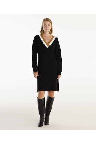Yargıcı V-yakalı Triko Elbise Siyah