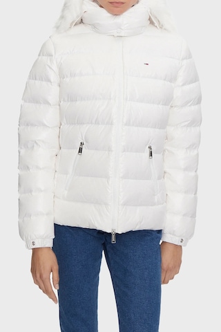 Tommy Jeans Bayan Mont Dw0dw19926 Ybr Beyaz Beyaz