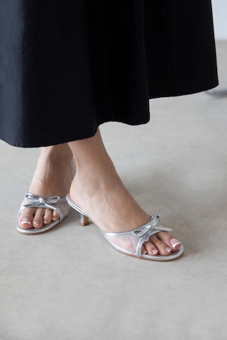 Wolk Shoes Tilda Kadın Topuklu Saten Fileli Sandalet Siyah Gümüş