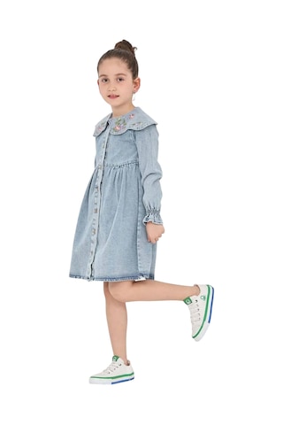 İrem Çocuk Giyim Kız Çocuk Yakası Nakışlı Önü Düğme Kapamalı Bilekleri Lastikli Midi Boy Elbise Mavi
