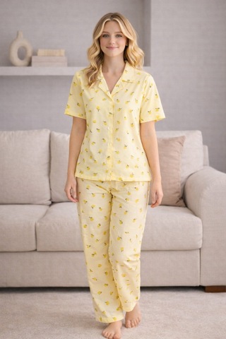 Free Beka Kadın Önden Düğmeli Devrik Yaka Kısa Kol Uzun Pantolon Desenli Pijama Takımı Sarı