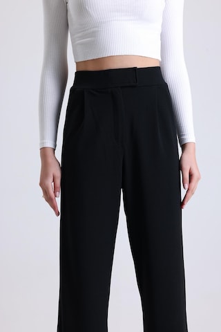 Kadın Wide Leg Likralı Cırt Kapamalı Lastikli Palazzo Pantolon - Siyah