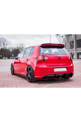 Volkswagen Golf 5 R32 Arka Tampon Splitteri Parlak Siyah Volkswagen Golf 5 R32 Arka Tampon Splitteri Parlak Siyah