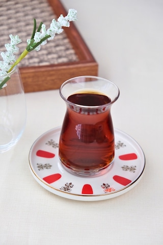 Tabak Evi Porselen Acem Zade Kırmızı Çay Tabağı 12,5cm Tekli Çok Renkli