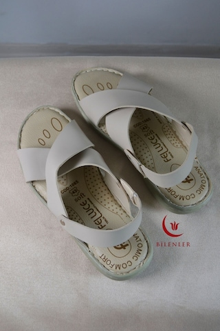 Erkek Çapraz Model Yumuşak Taban Sandalet&terlik Hac, Umre Ve Günlük Kullanıma Uygun Bej