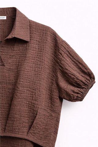 Mixray 4901 Kadın Polo Yaka Yarım Patlı Kraş Dokulu Crop Gömlek Kahve