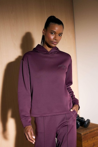 Defacto Defactofit Standart Fit Kapüşonlu Baskılı Sporcu Sweatshirt F1690ax25wnbr171 Bordo