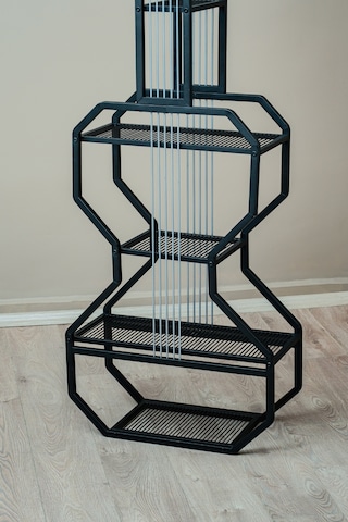 Gitar Tasarımlı Metal Kitaplık, 5 Raflı Dekoratif Raf Ünitesi, Müzik Temalı Salon Standı Siyah