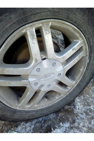 FORD FOCUS JANT GÖBEGİ KAPAK