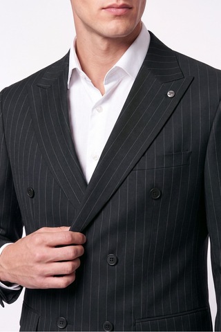 Efor Slim Fit %96 Yünlü Çift Yırtmaç Çizgili Siyah Kruvaze Takım Elbise Tk 954