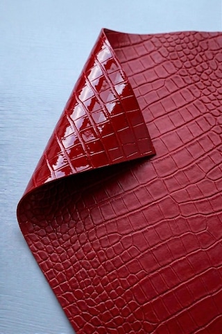 Croco Dokulu Kendinden Yapışkanlı Suni Deri Araç İçi, Mobilya Ve Hobi Kaplama Rulosu 45 X 100 Cm Kırmızı