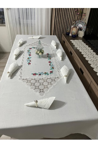 Kaneviçeli Masa Örtüsü Açık Krem