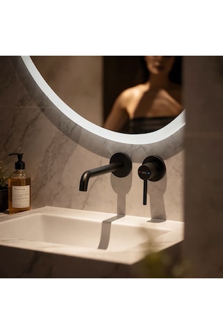 Atlas Ank. Lavabo Bataryası-siyah-pirinç Gövde