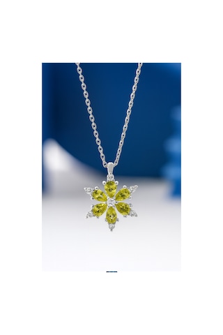 Çekirdekjewelry 925 Ayar Gümüş Zeytinyağı Taşlı Çiçek Kolye Gri