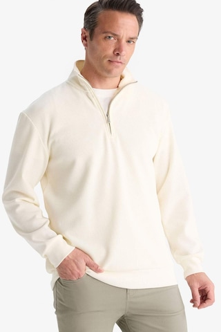 DeFacto Comfort Fit Dik Yaka Dokulu Yarım Fermuarlı Waffle Sweatshirt D7543AX25SPER138
