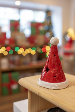 Noel Şapka Seramik Mumluk- Küçük Çok Renkli