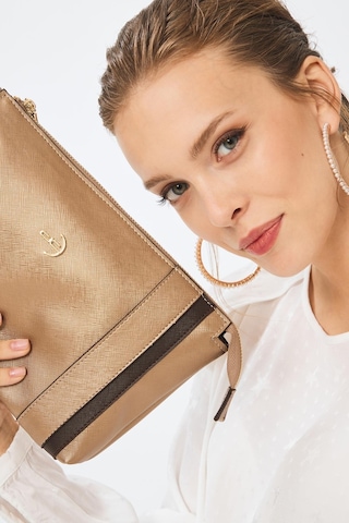 Deri Company Kadın Basic Clutch Çanta Düz Desenli Şeritli Logolu Altın Kahverengi (4006A-K) 214012 Altın