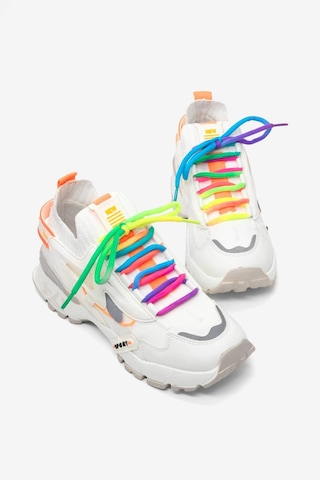 Tonny Black Rahat Kalıp Renkli Lastik Boğazlı Bağcıklı Sneaker Kadın Beyaz Sneaker Tbtdyz1903