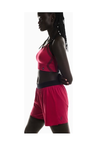 On 3" Performance 2/1 Shorts Hafif Iç Taytlı Hızlı Kuruyan Kadın Koşu Şortu Kırmızı