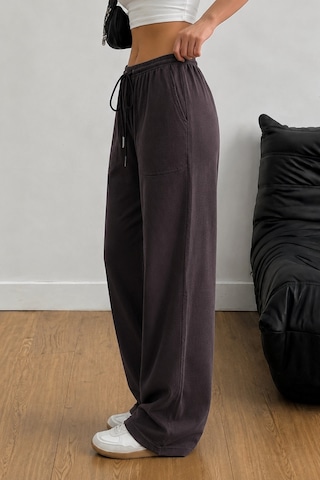 Tarz Cool Kadın Keten Karışımlı Regular Fit Beli Lastikli Bağcıklı Yüksek Bel Günlük Pantolon Kahverengi