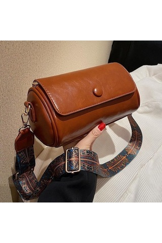 Novahub Siyah Retro Küçük Kadın Çantası, 20x11x11cm, Geniş Bant Tek Omuz Askılı, Yeni Moda Bahar Çanta, Popüler Silindir Tasarım Siyah