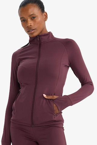 Defacto Fitted Vücuda Oturan Ultra Soft Dik Yaka Çift Cepli Parmak Detaylı Fermuarlı Spor Hırka B3985ax26spbn277 Kahve-bn277