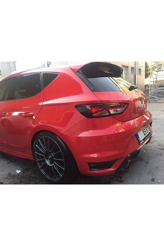 Seat Leon Spoiler Çıtası / Arka Cam Çıtası - Siyah Boyalı