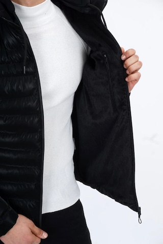 Dynamo Erkek Kapüşonlu Şişme Süet Slim-fit Mont Siyah