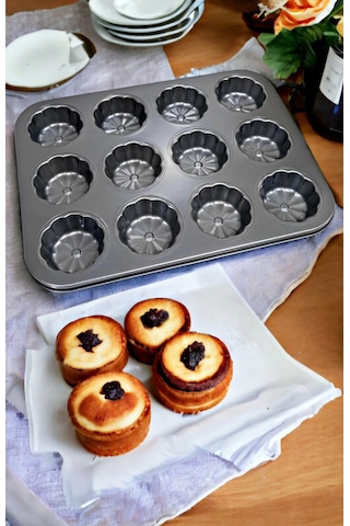12li Cupcake Muffin Kalıbı Gül Kabartmalı Yanmaz Yapışmaz Fırın Kek Kapsül Paslanmaz Çelik Siyah