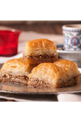 Güllüoğlu Cevizli Baklava 500 Gr.
