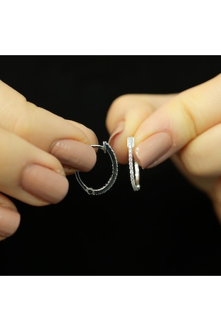 Lova Pırlantalı Oval Halka Küpe - 3030019