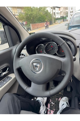Dacia Stepway  Kaplama Deri Direksiyon Kılıfı Siyah