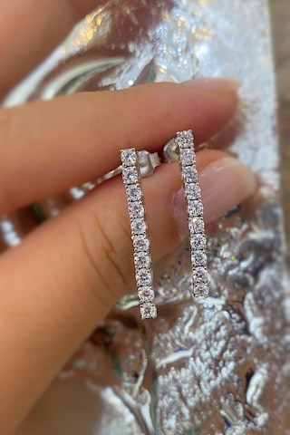 Gümüş Su Yolu Taşlı Küpe Dy56523e3 Diğer