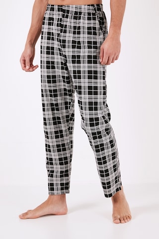 Buratti Ekoseli Pamuklu Regular Fit Kısa Kollu Erkek Pijama Takımı 6572002 Siyah-Beyaz