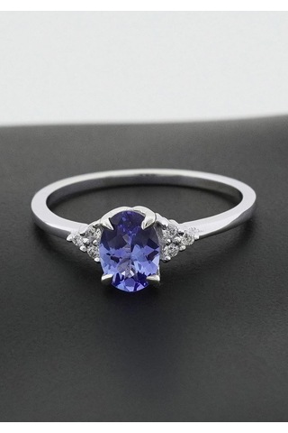 Tanzanite Oval Tektaş Yüzük
