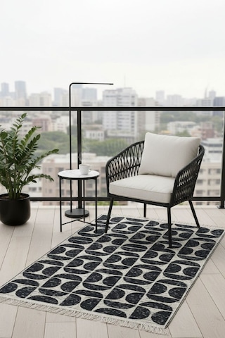 Siyah Modern Geometrik Desenli Kilim Makinede Yıkanabilir Renkli