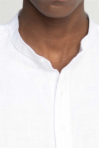 Tudors Slim Fit Dar Kalıp Uzun Kol Hakim Yaka Pamuklu Keten Efekt Beyaz Gömlek-26932-beyaz Beyaz