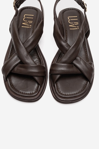 Luvishoes Frand Kahverengi Hakiki Deri Çapraz Bantlı Kadın Sandalet